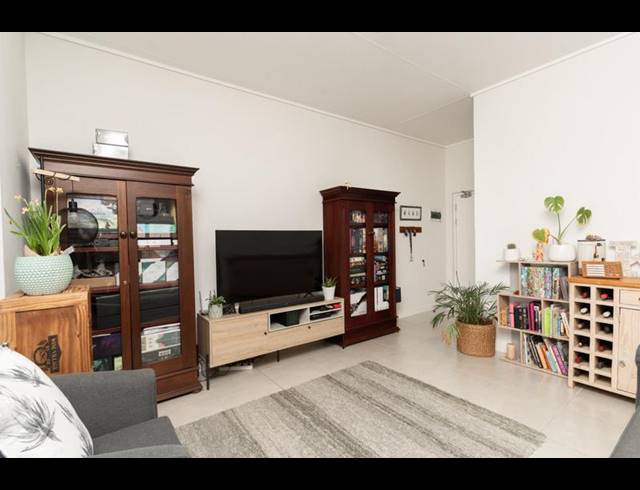 2 BEDROOM APARTMENT FOR SALE IN THE HUNTSMAN